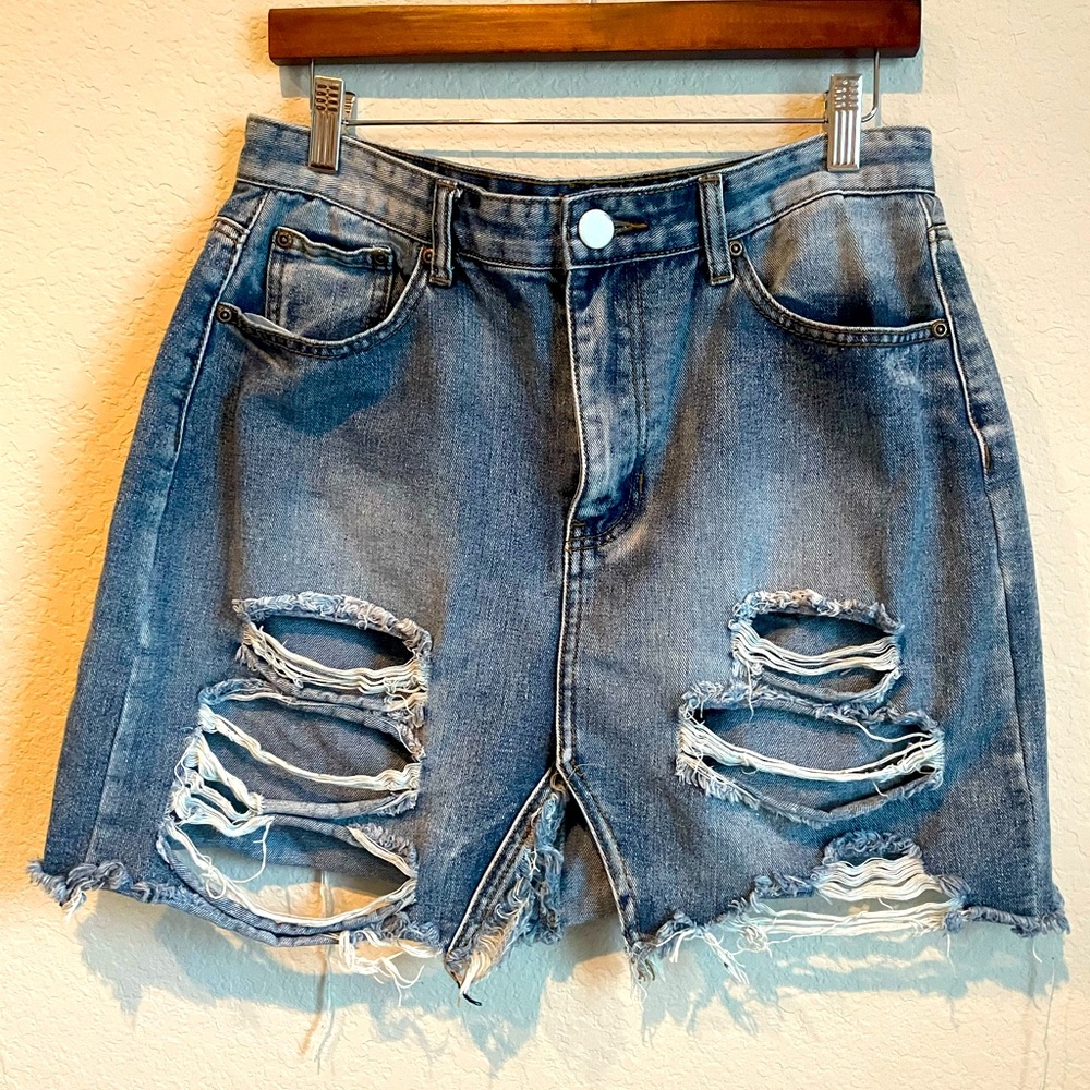 Distressed Denim Mini Skirt ⭐️BUNDLE & SAVE ⭐️